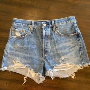 Levi’s High Rise 501 Short